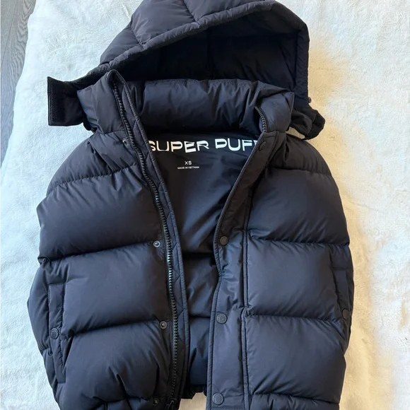 Superpuff Black Jacket - Picture 1 of 5